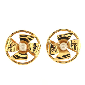 Chanel Vintage CC Pinwheel Clip-On Earrings Metal with Faux Pearl
