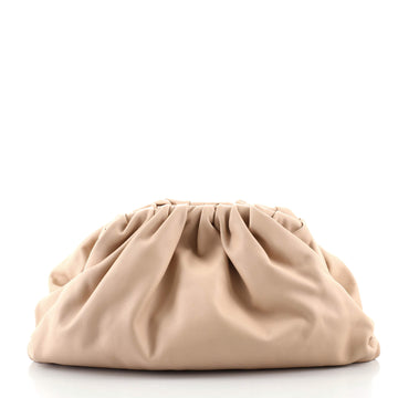 Bottega Veneta The Pouch Leather Medium