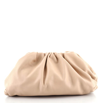 Bottega Veneta The Pouch Leather Medium