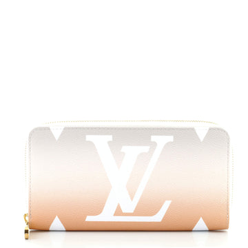 Louis Vuitton Zippy Wallet By The Pool Monogram Giant