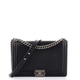 Chanel Boy Flap Bag Chevron Lambskin New Medium