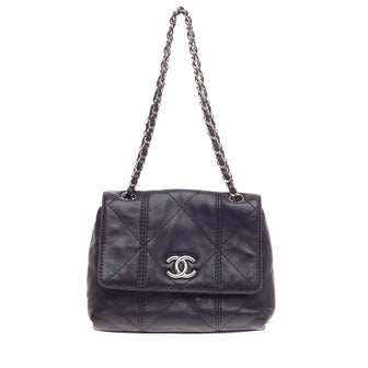 Chanel Large Quilt Snap Closure Shoulder Bag Leather