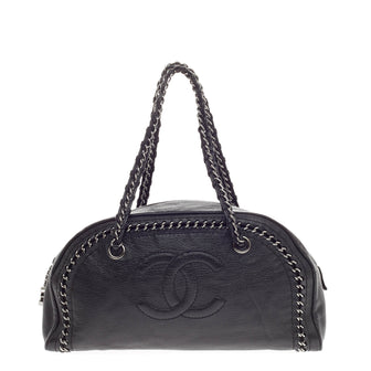 Chanel Luxe Ligne Bowler Leather Medium