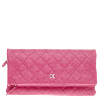 Chanel Beauty CC Clutch Quilted Caviar -