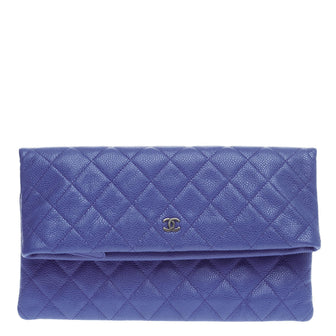 Chanel Beauty CC Clutch Quilted Caviar -