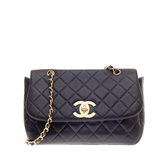 Chanel Vintage CC Chain Flap Bag Quilted Caviar Large