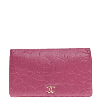 Chanel Bi-Fold Wallet Camellia Lambskin Long