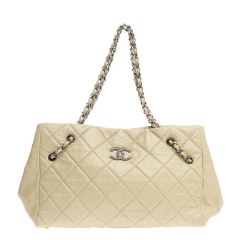 Chanel Cells Tote Quilted Caviar Medium