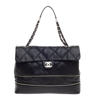 Chanel Expandable Ligne Flap Quilted Leather Medium