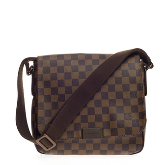 Louis Vuitton District Damier PM